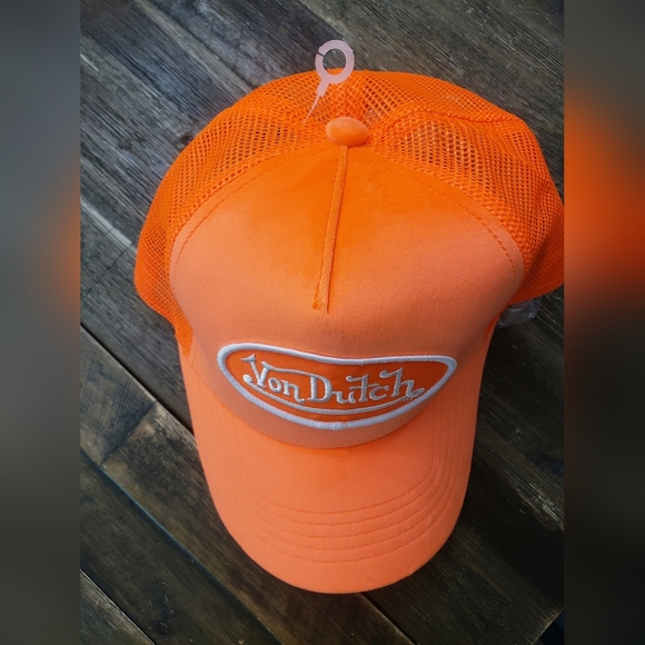 Von Dutch Orange Velvet Trucker Hat - Picture 7 of 12